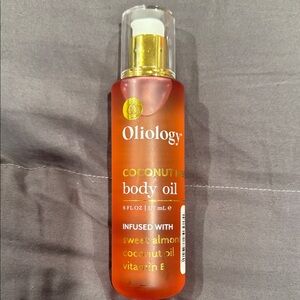 Oliology | Coconut Hibiscus Body Oil | 6 fl oz